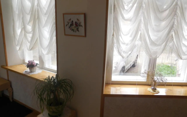 Sweet Home Apartment