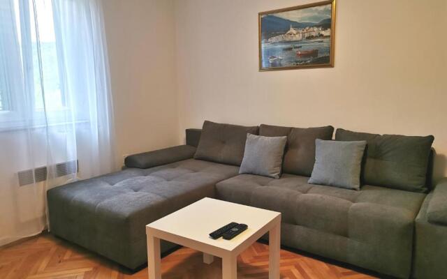 Family house Scardona - dreams by the river Krka