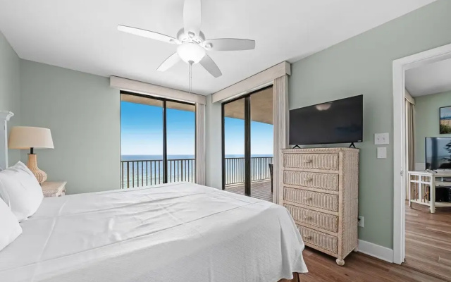 Romar Place 1106