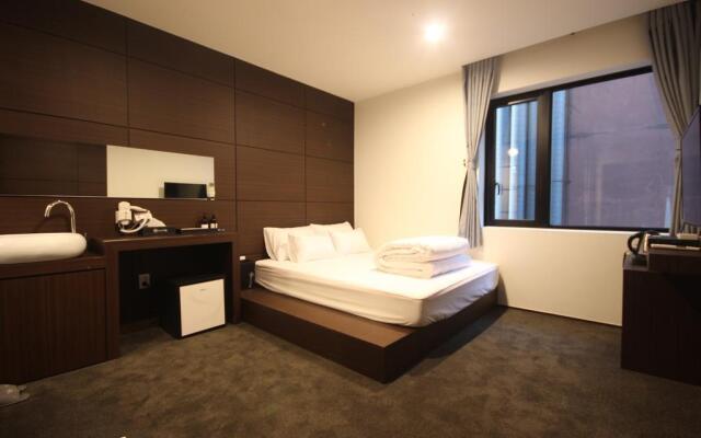 Nenne Boutique Hotel