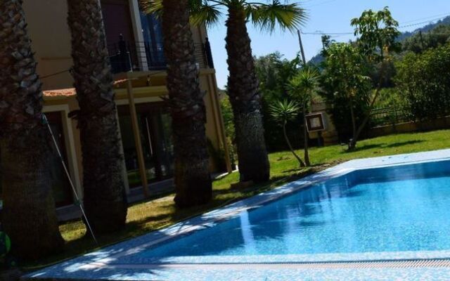 Gold Luxury Villa Ialysos