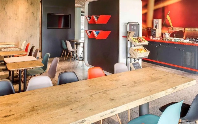 Ibis Montceau Les Mines