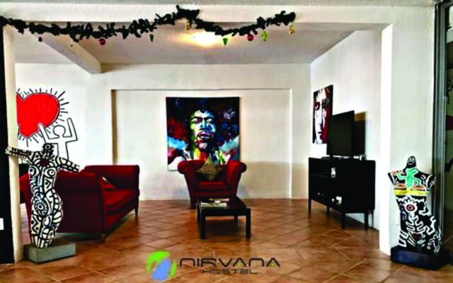 Nirvana Hotel & Hostel - Cancun Hotel Zone