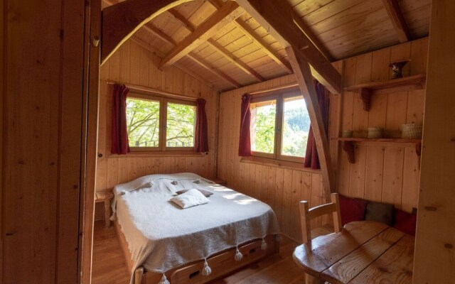 Les cabanes de Labrousse