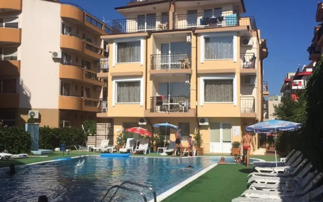 Salena Hotel