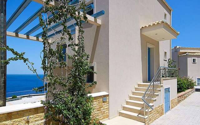Xenia Residence
