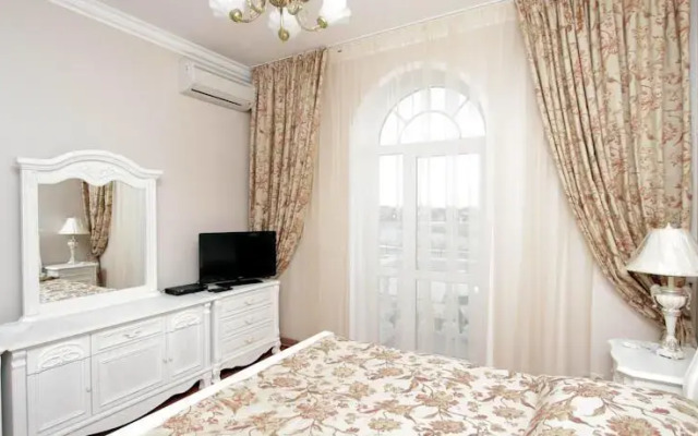 Black Sea Apartment
