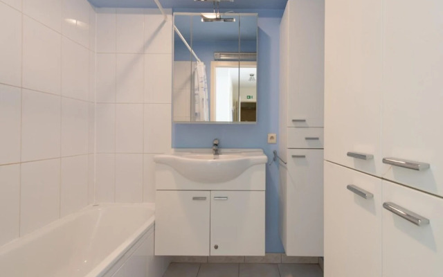 Apartment With Terrace and sea View in Mariakerke