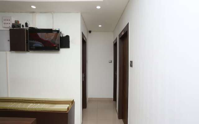 OYO 13265 Aashray Guest House
