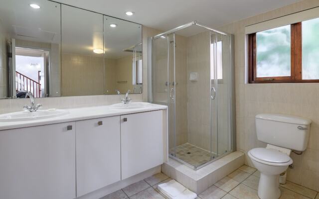 San Lameer Villa Rentals 10307