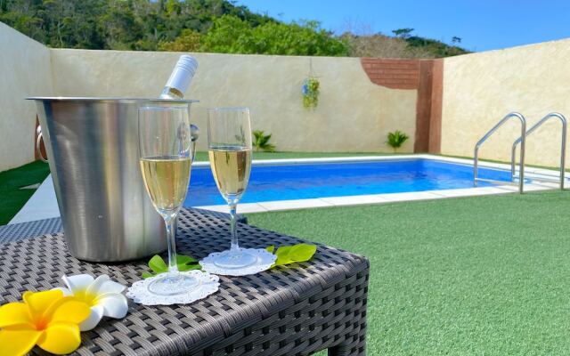 Grandioso Okinawa Pool Villa Onna 6