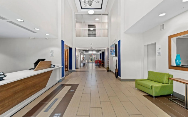 Holiday Inn Express Tulsa South Bixby by IHG