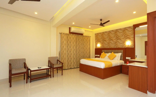 Kovilakam Residency by OYO Rooms