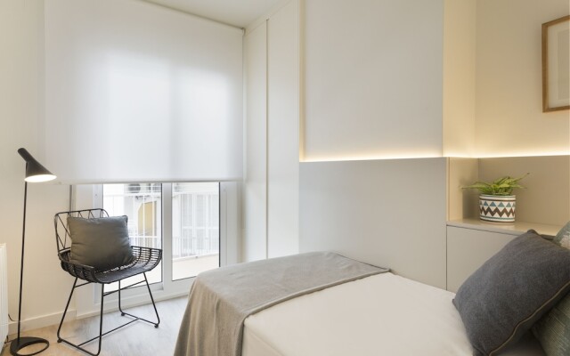 Sitges Group Calm Beach