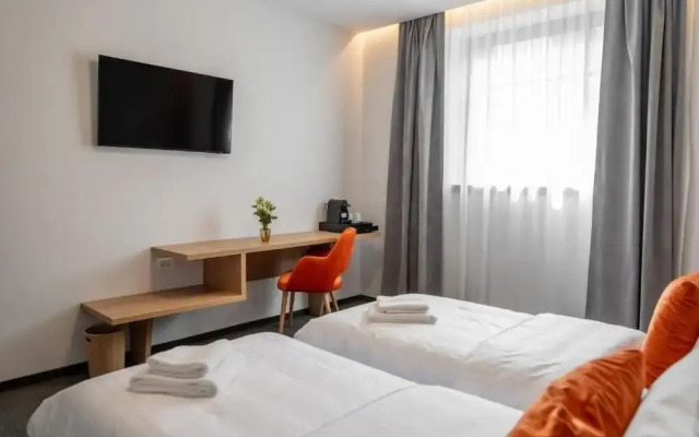 No Pardon Hotel