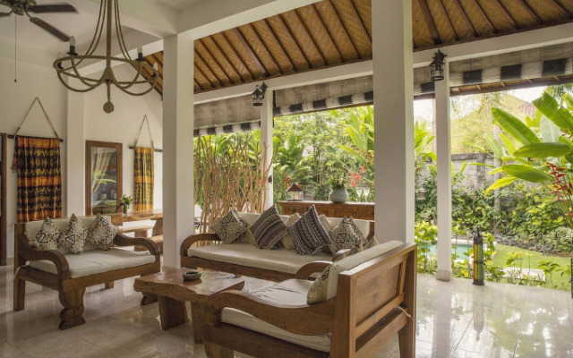 Enjoy 3 Bedroom Villa