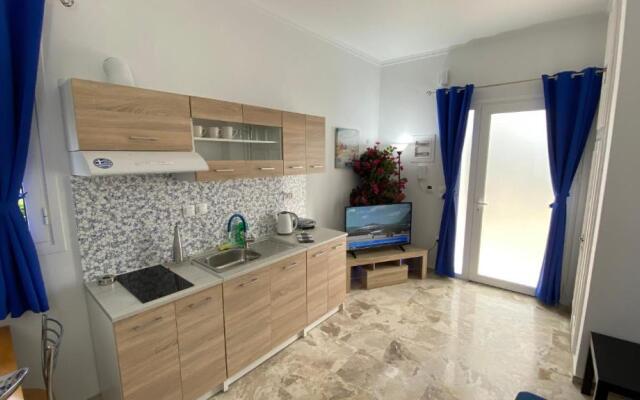 Patras Blue Suite