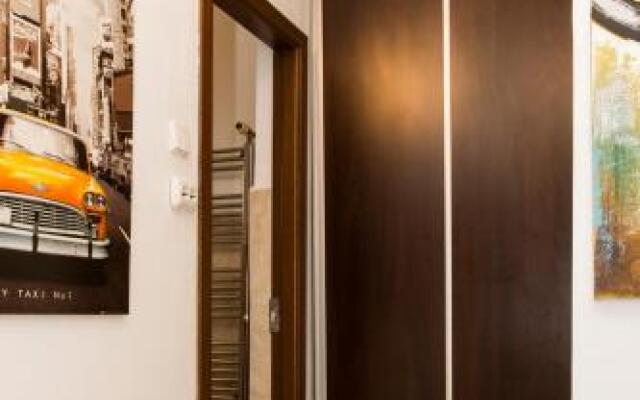 Studio 37 RedBed Self Catering Apartments