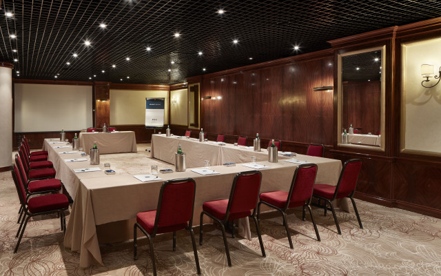 UNAHOTELS Scandinavia Milano Hotel