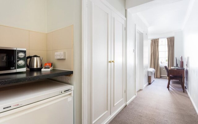 Dolphin House Serviced Apartments