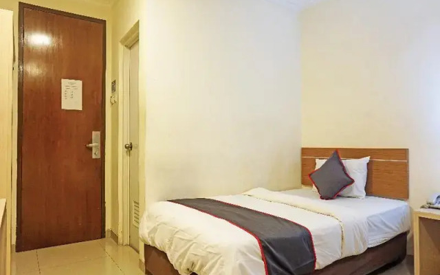 Super Oyo Collection O 91409 Hotel Fiducia Otista