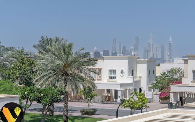 Villa Near Golf Ski Dubai ibn battuta M