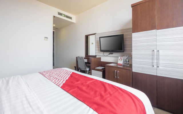 Lynt Hotel Makassar – Guest Rooms – Makassar