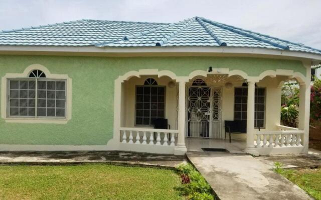 Captivating 3-bed House in Trelawny, Jamaica