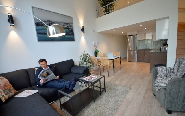 LikeAHotel-Ste Catherine/Downtown Montreal