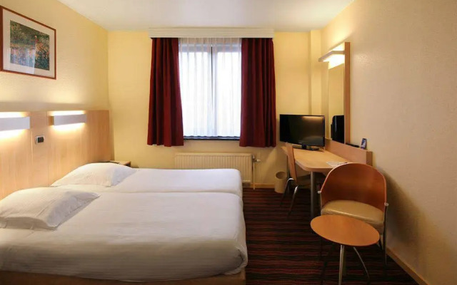 Astrid Centre Hotel