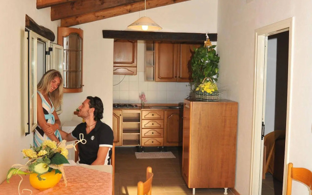 Torre Del Porticciolo Camping - Village - Gampling