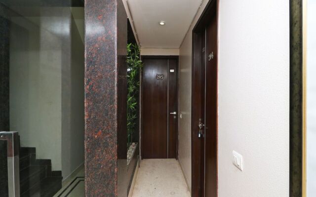 OYO 15503 Corporate House