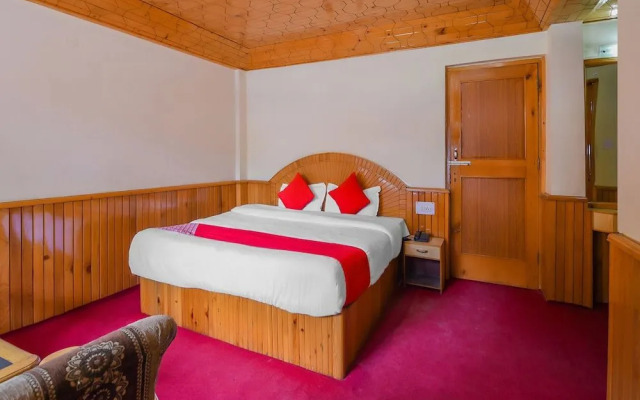 OYO 23371 Solang Holiday Inn