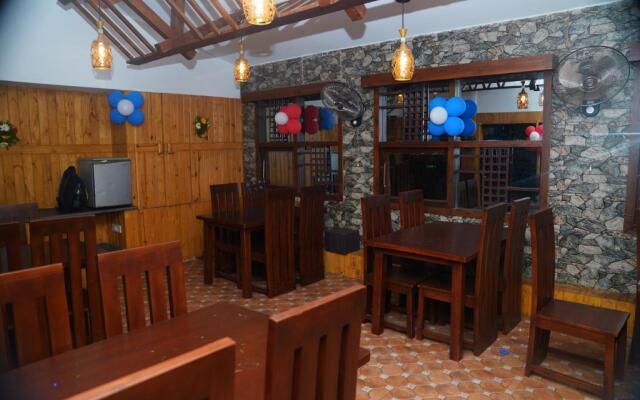 Jjs Mini Ac Party Hall