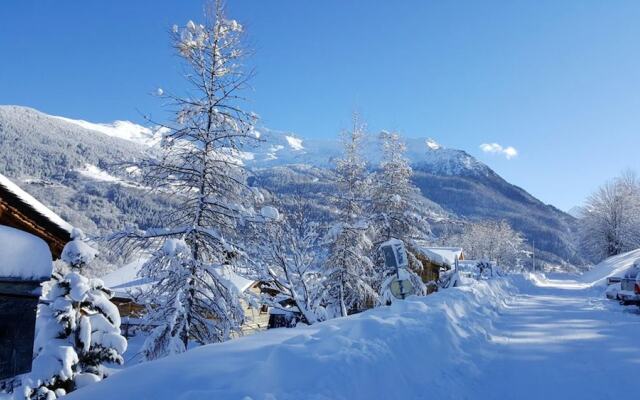 Apartment with 3 Bedrooms in Villaroger, with Wonderful Mountain View And Wifi - 30 M From the Slopes