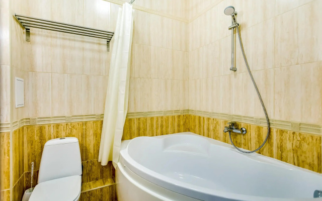 Апартаменты на улице Варфоломеева