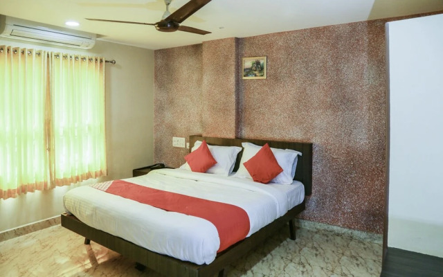 OYO 24519 Hotel Mother Palace