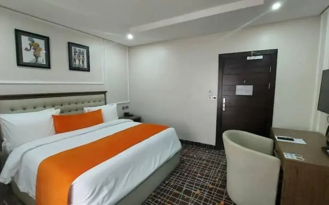 Misan Hotel