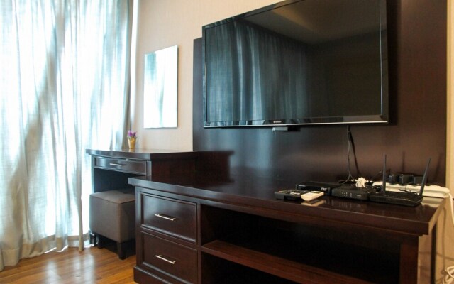 Elegant Studio Kemang Village Apartment