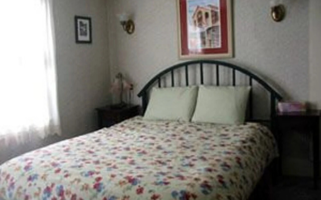 Nereledge Inn Bed & Breakfast