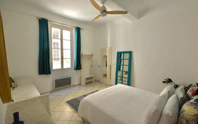 Old Town Antibes Apartment