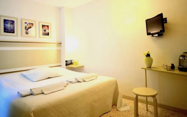 ORADIMORA di Leonardo Conte