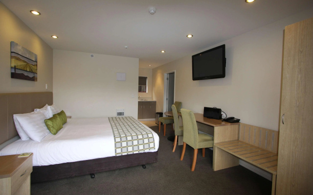 555 Motel Dunedin – Guest Rooms – Dunedin
