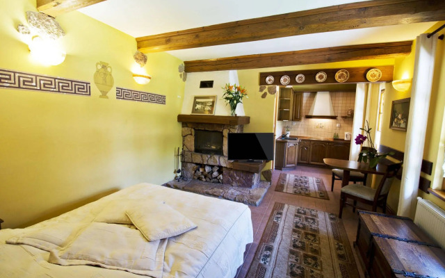 Hotel Dworek Wapionka