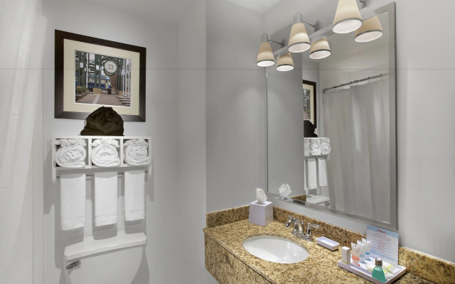 Four Points by Sheraton Memphis East