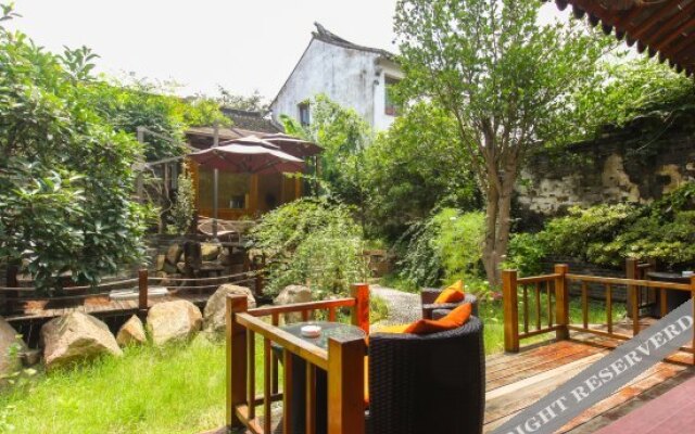 Zhouzhuang Ou Yu Jiangnan Hostel