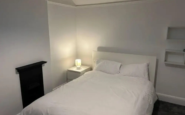 Serenity Haven 4-bed With Hottub,games,gym & More