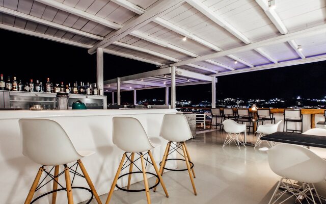 Mykonos Essence - Adults Only