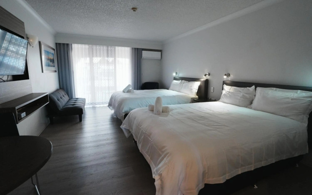 Ramada Hotel Hope Harbour – Guest Rooms – Gold Coast
