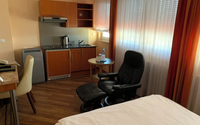 KRAL Suite Hotel & Serviced Apartment